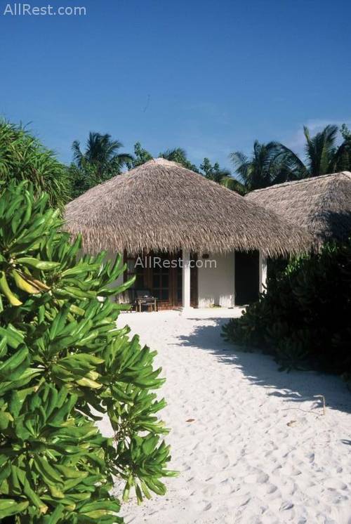 Vakarufalhi Island Resort 3